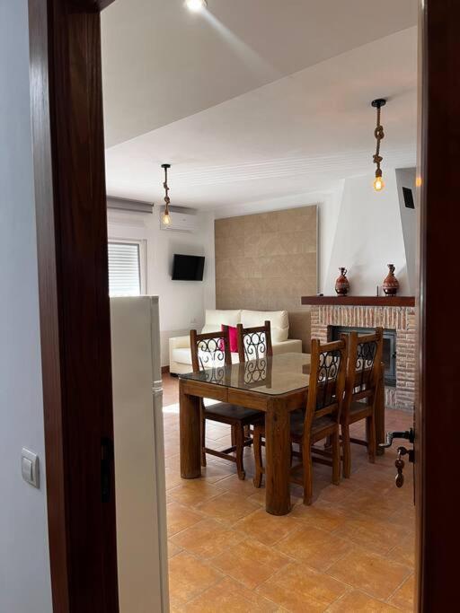 La Casa De La Avenida Apartamento Cenes De La Vega Exterior foto