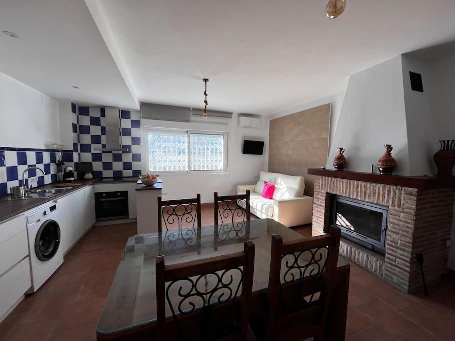 La Casa De La Avenida Apartamento Cenes De La Vega Exterior foto